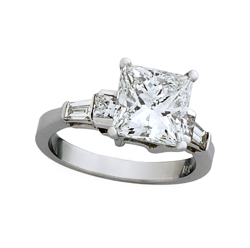 Engagement ring Zavius Jewelers Rockford Illinois
