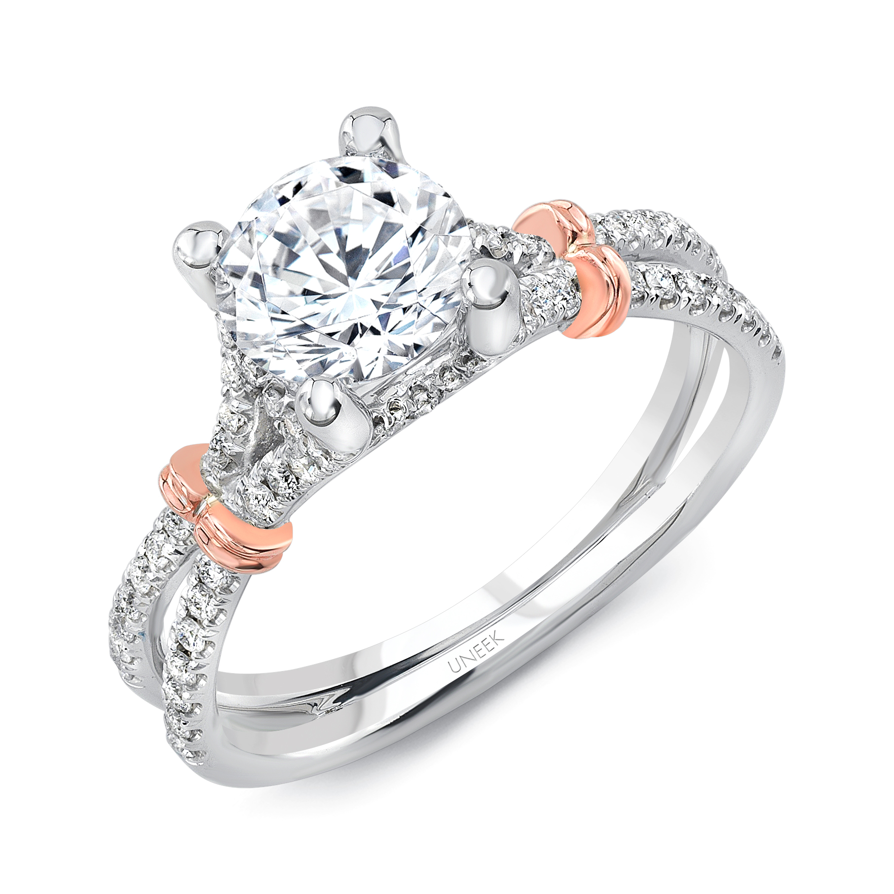 Engagement ring Zavius Jewelers Rockford Illinois